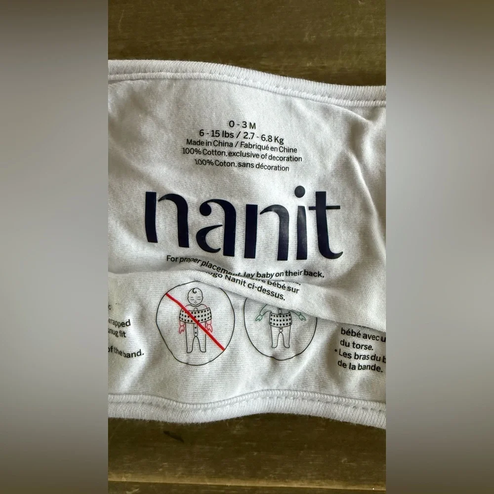 Nanit Baby Monitor Smart Bundle with NIB wall mount & Breathing Band, Hard Case - Picture 13 of 13